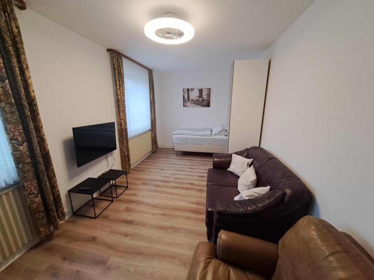 Muttis Apartment Mönchengladbach Esterno foto