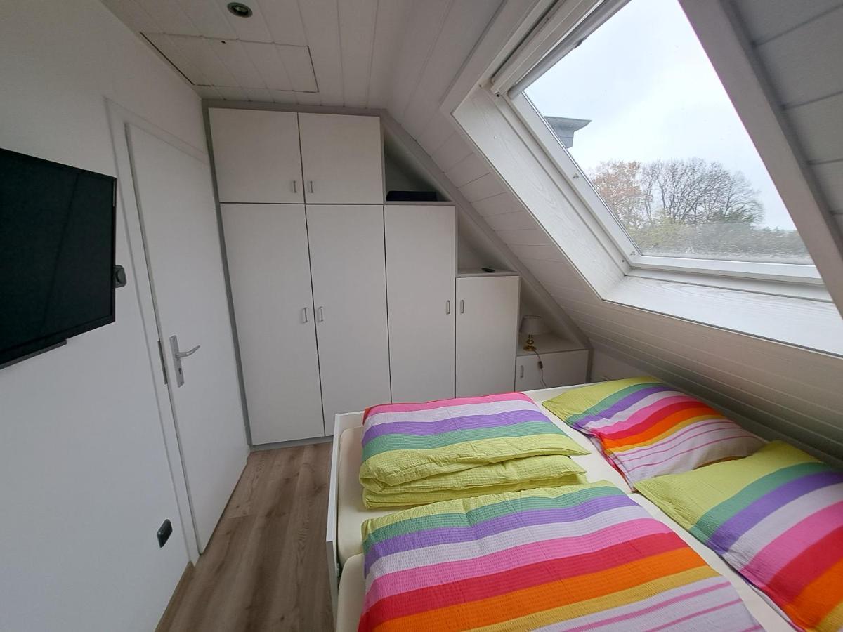 Muttis Apartment Mönchengladbach Esterno foto