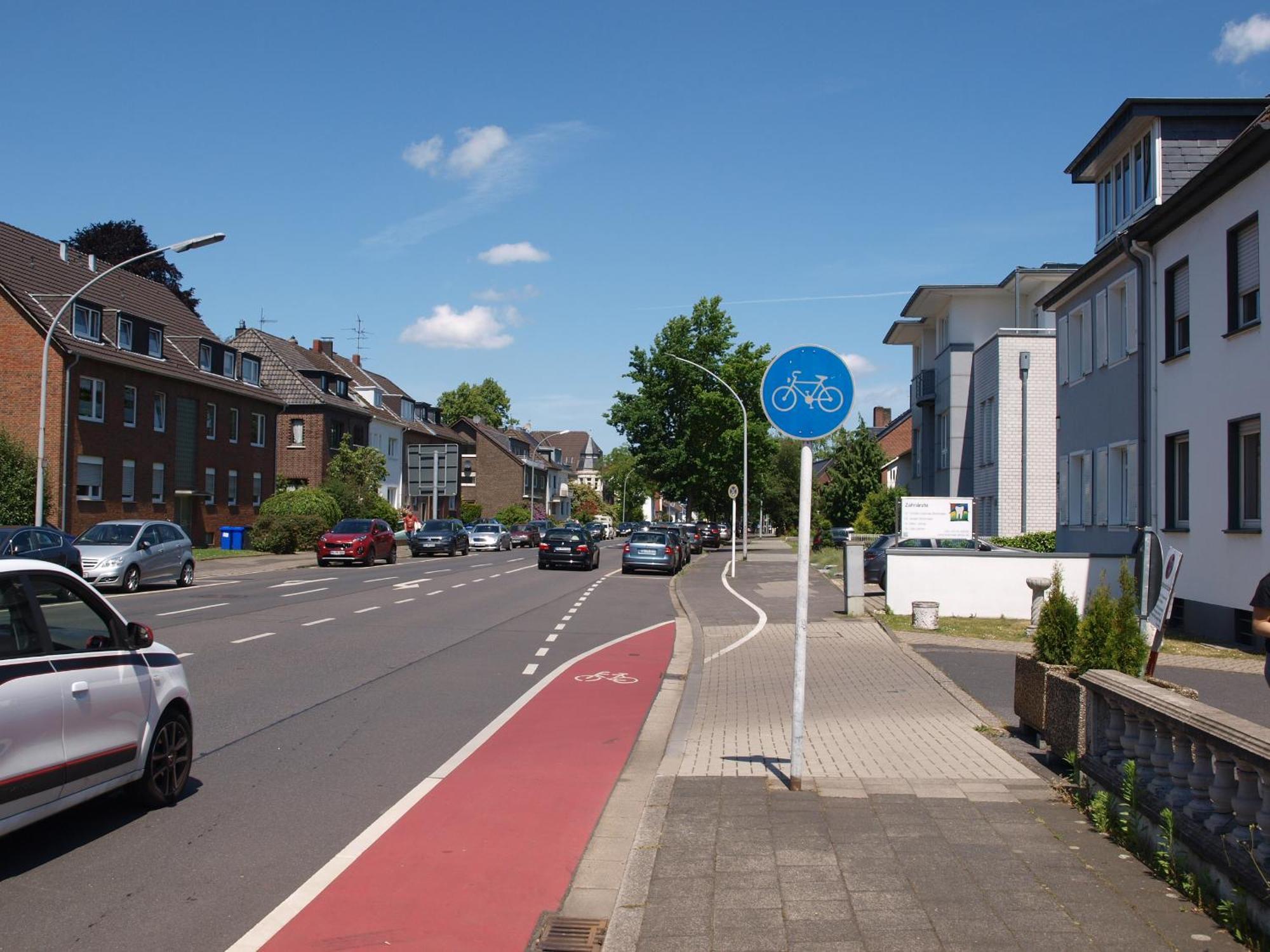 Muttis Apartment Mönchengladbach Esterno foto